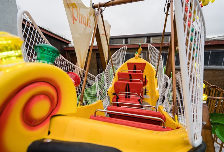 Mini Pirate boat for hire Northern Ireland